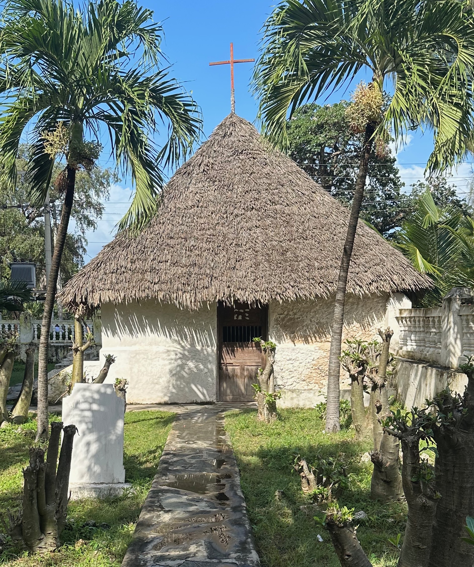 Portuguese_Chapel_Malindi_entrance